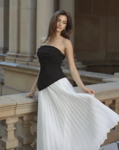 Lana Skirt-White