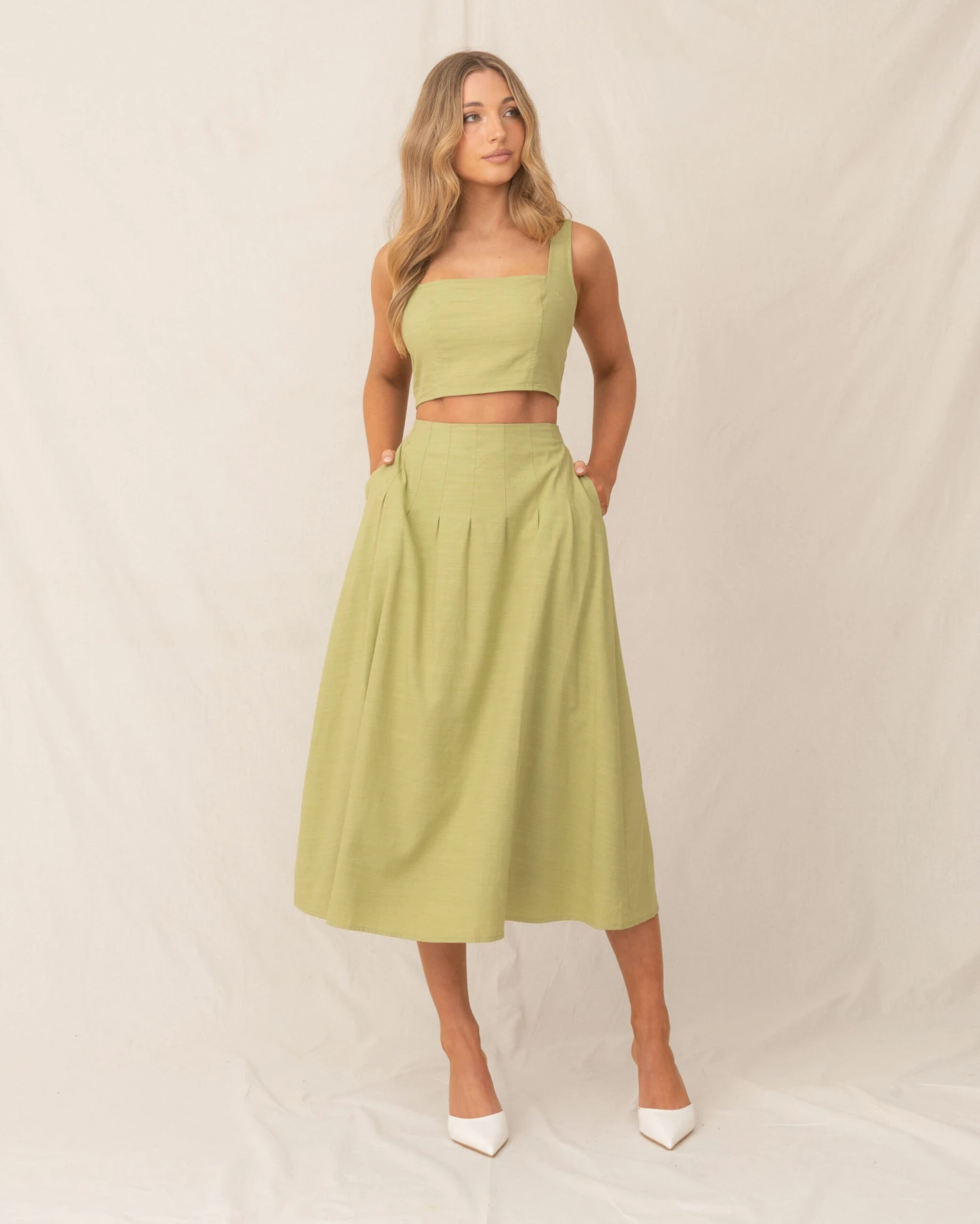 Tessa Set-Green 4 Tessa Set-Green - Image 4