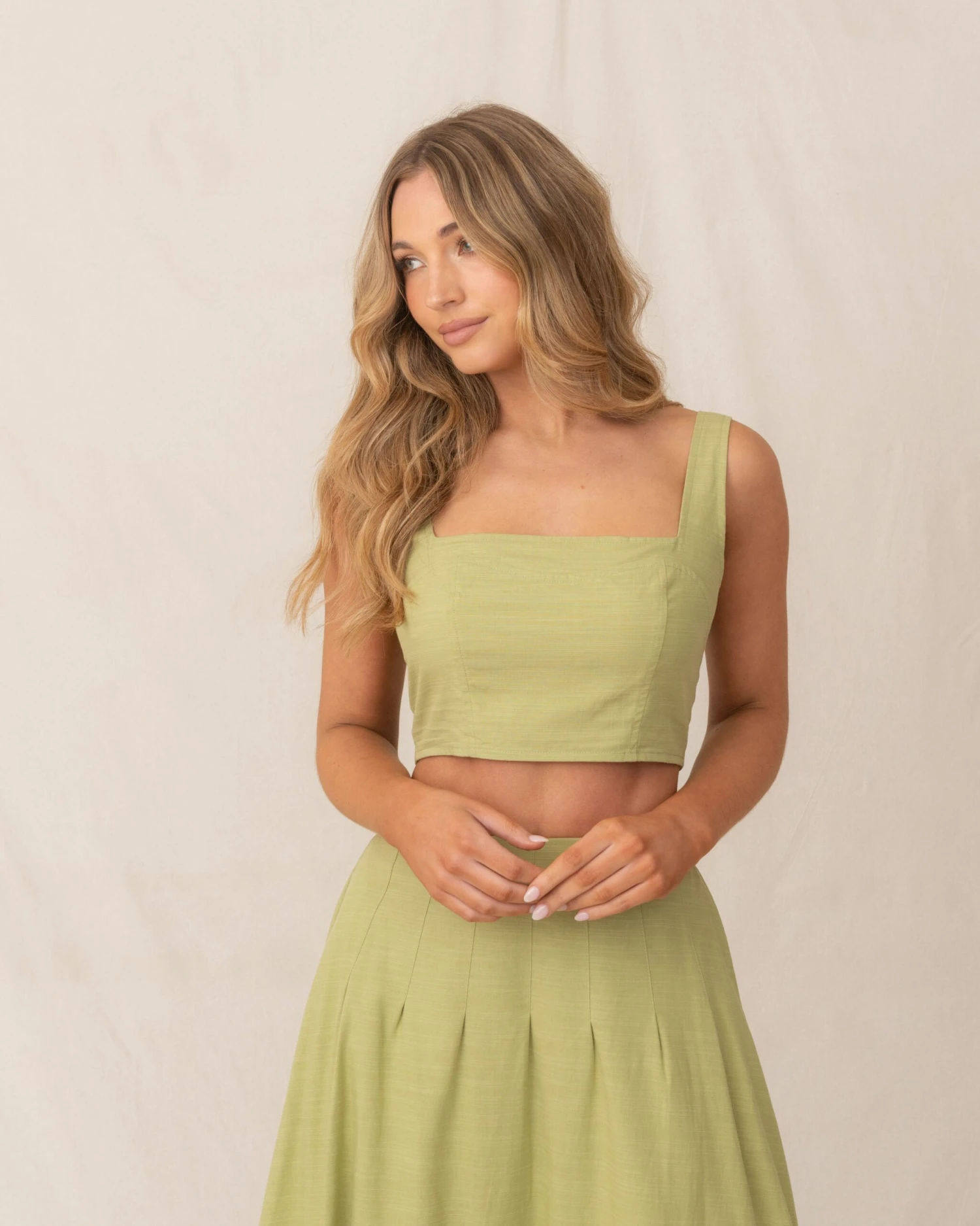 Tessa Set-Green 8 Tessa Set-Green - Image 8