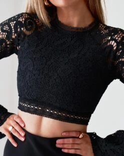 Kacia Top-Black -Twosisters The Label TS842 Black Kacia Top Black 004