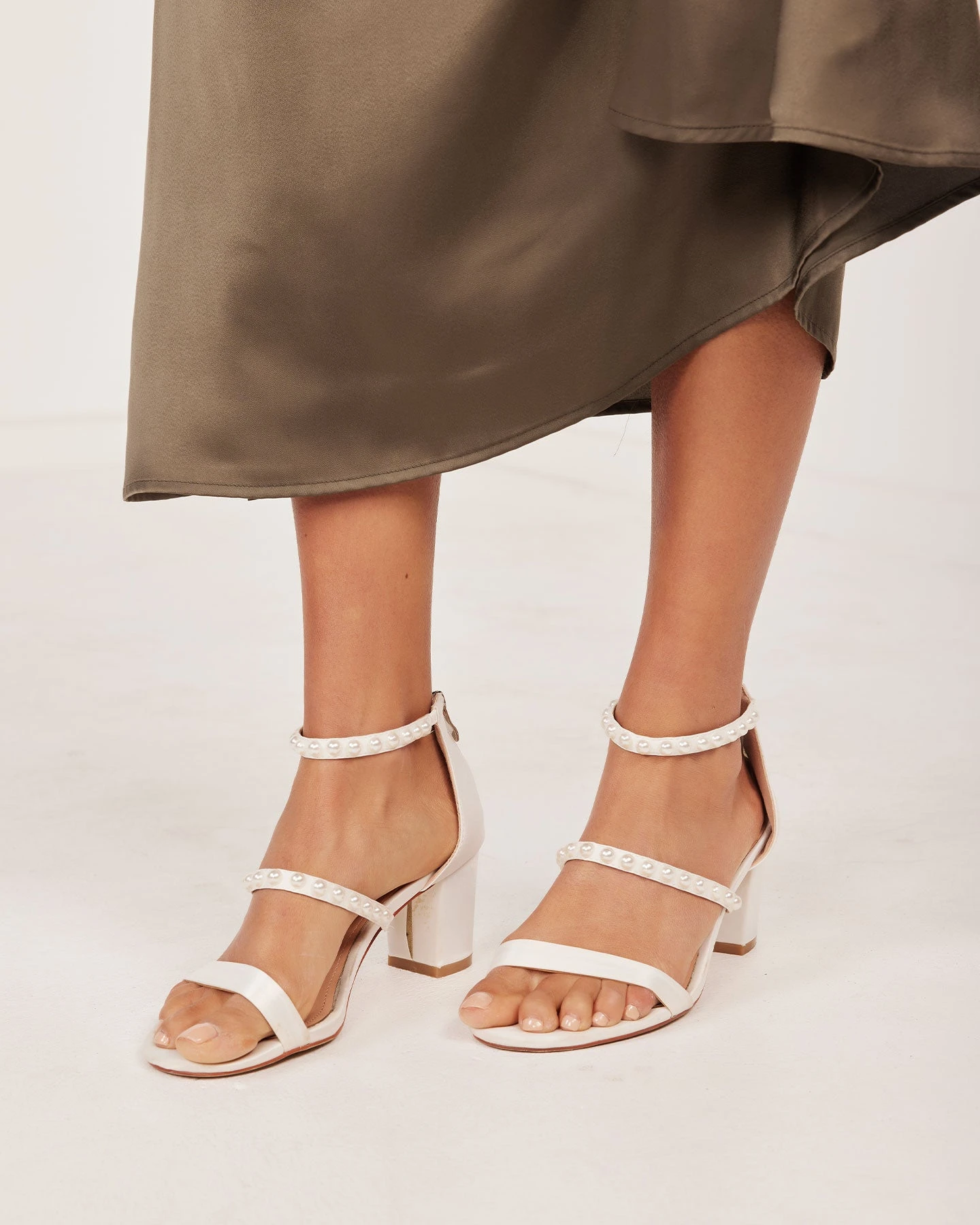 Pandora Heels - White 1 Pandora Heels - White